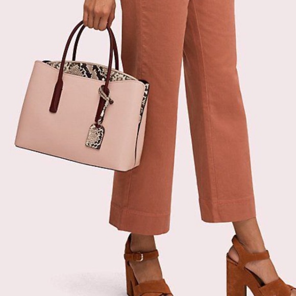 Kate Spade ♠️ - Picture 2 of 8